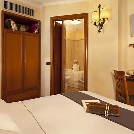 Hotell La Fenice Rom