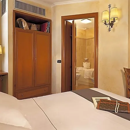 Hotell La Fenice Rom
